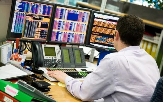 Hedge funds add bullish oil bets at fastest pace in a decade