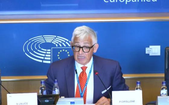 ECB’s Cipollone warns stablecoins risk draining European bank deposits